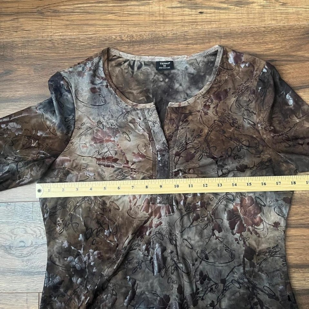 Brown Tie Dye Top 3/4 Sleeve Stretch Knit Blouse Women Medium Boho Whimsygoth - Picture 4 of 6